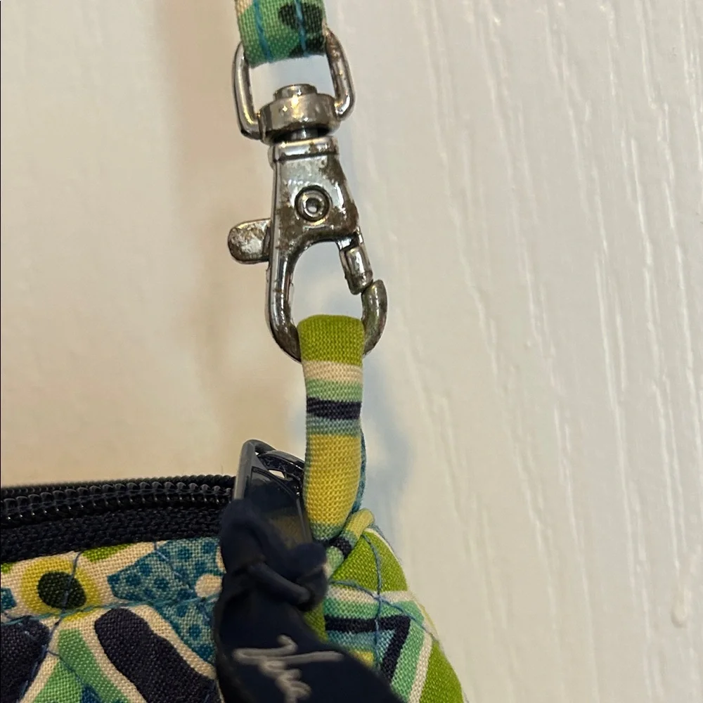 Vera Bradley RETIRED Daisy Daisy  design Lime Green & Blue Patterned Women's Bag - Picture 5 of 6